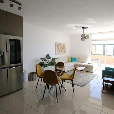 Casita Maria - Luxurious 1-Bedroom Apartment With Sea Views And Pool サンミゲル・デ・アボナ エクステリア 写真